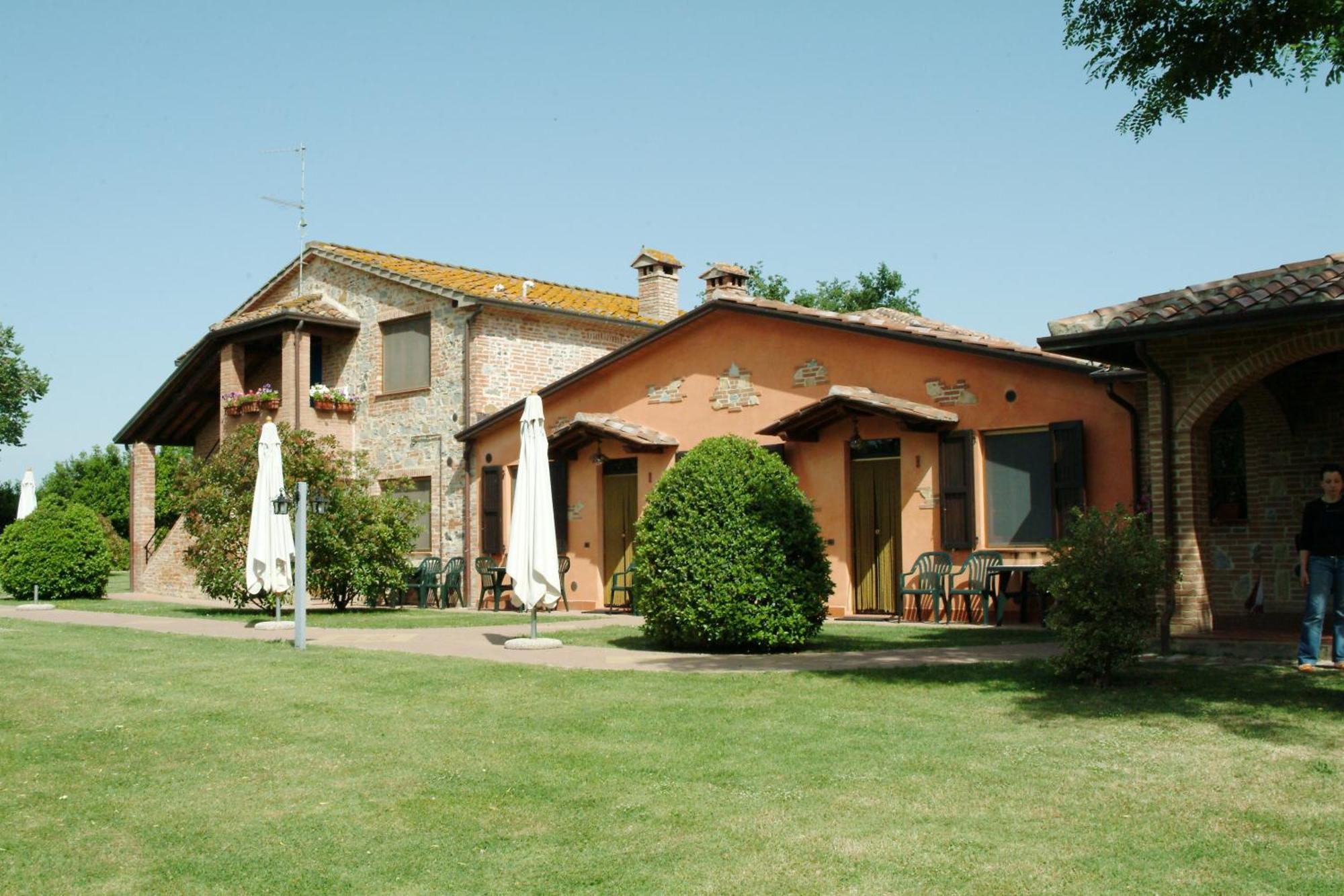 Agriturismo La Fattoria Panicarola Buitenkant foto