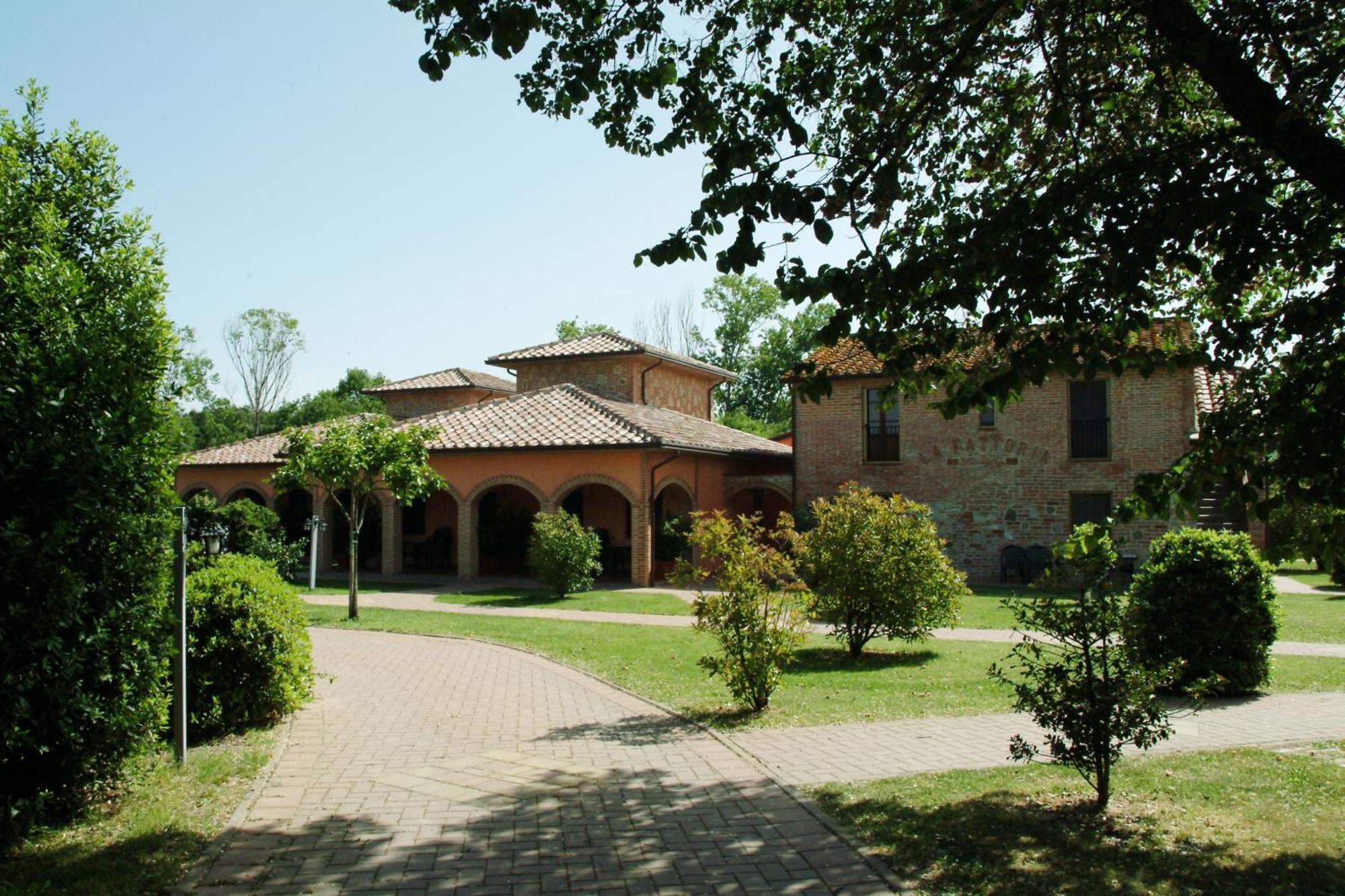 Agriturismo La Fattoria Panicarola Buitenkant foto